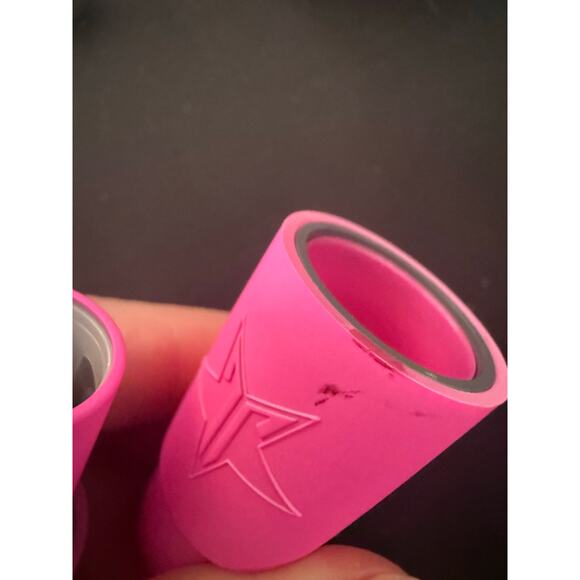 Jeffree Star Velvet Trap - COMMUNION WINE - Picture 7 of 7